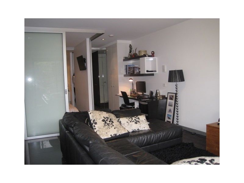 5/17 Robe Street, St Kilda VIC 3182