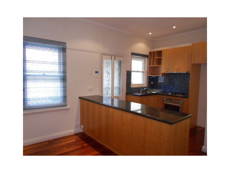 6/61 Canterbury Road, Middle Park VIC 3206