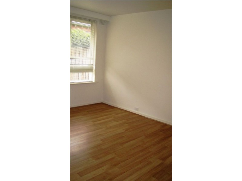 1/37 Foam Street, Elwood VIC 3184