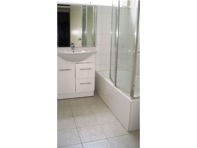 1/37 Foam Street, Elwood VIC 3184