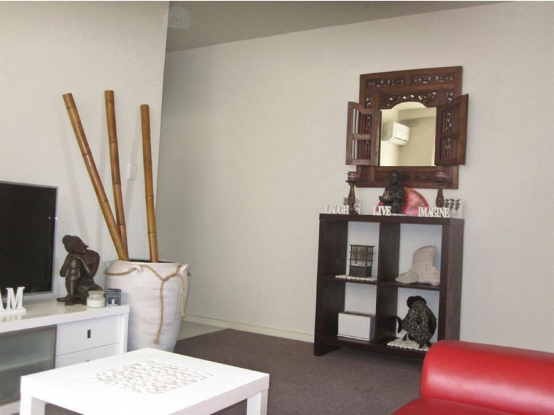 2/37 Foam Street, Elwood VIC 3184