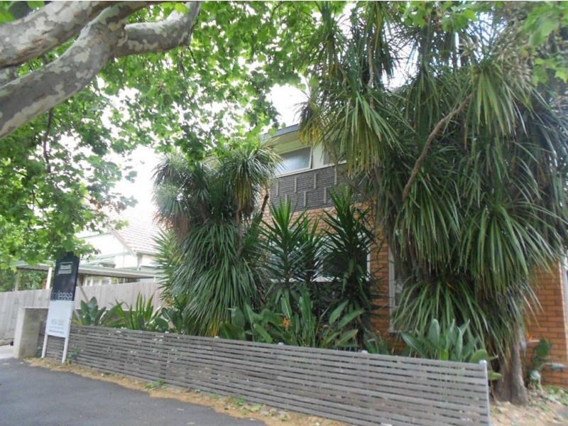 2/37 Foam Street, Elwood VIC 3184