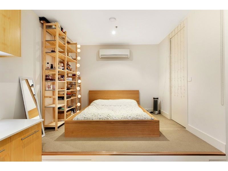 27/243 Collins Street, Melbourne VIC 3000