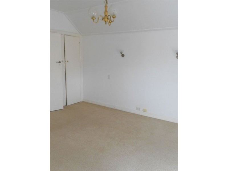 1/1 Outlook Drive, Camberwell VIC 3124