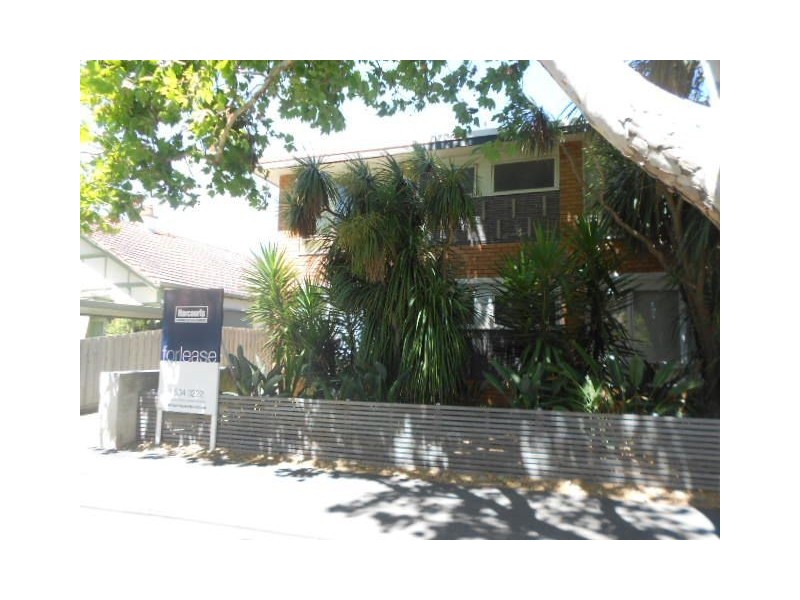 4/37 Foam Street, Elwood VIC 3184