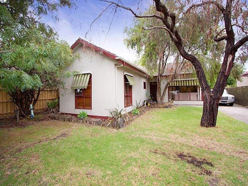 12 McKittrick Street, Bentleigh VIC 3204