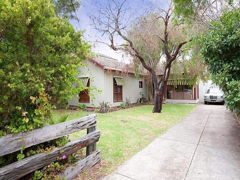 12 McKittrick Street, Bentleigh VIC 3204
