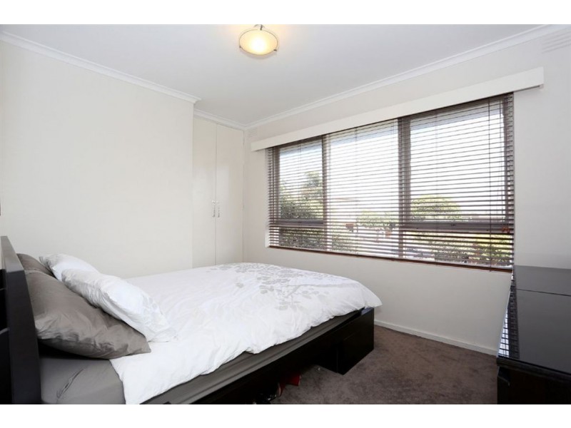 5/2 Passfield Street, Brunswick VIC 3056