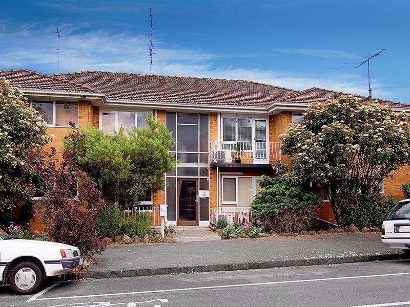 5/2 Passfield Street, Brunswick VIC 3056