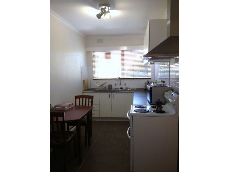 5/2 Passfield Street, Brunswick VIC 3056