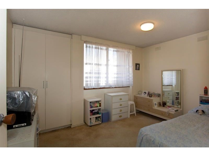 11/3 Alfred Square, St Kilda VIC 3182