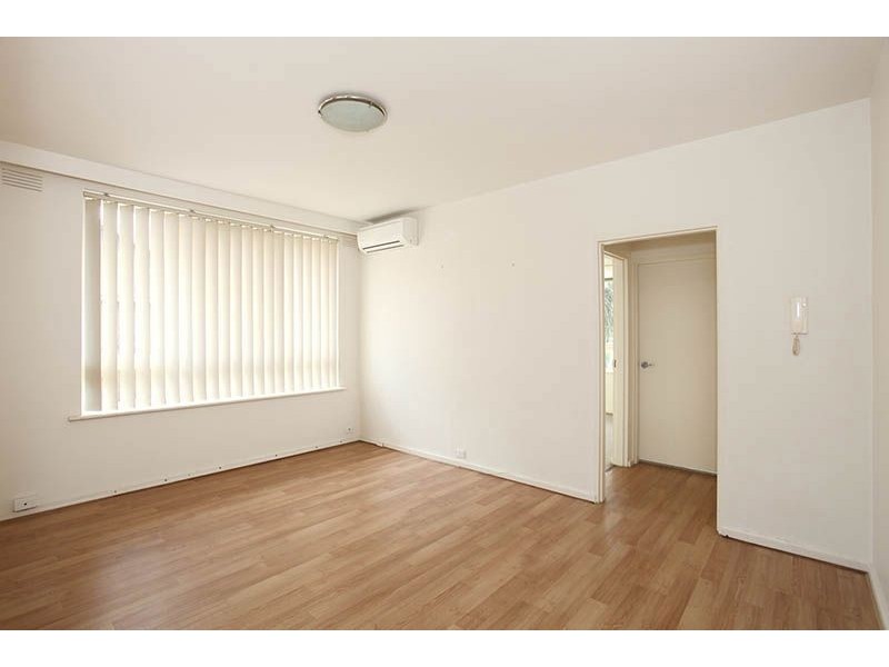 3/37 Foam Street, Elwood VIC 3184