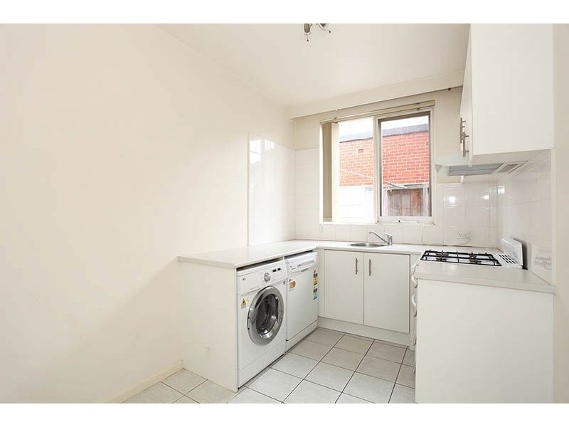 3/37 Foam Street, Elwood VIC 3184