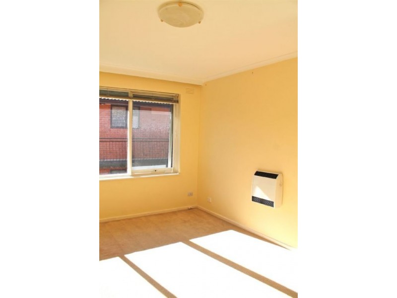 5/64 Waterloo Road, Northcote VIC 3070