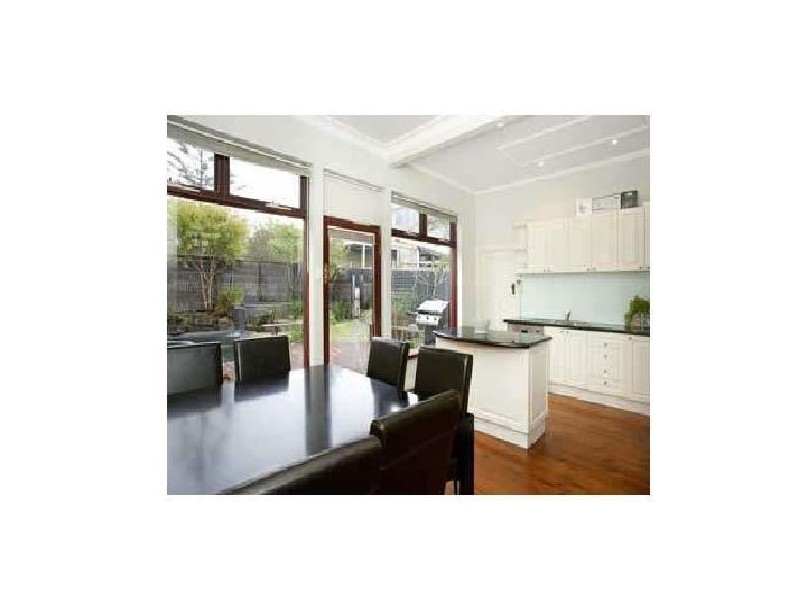 4 Park Avenue, Richmond VIC 3121