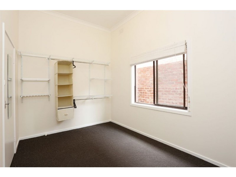 Rear/88 Park Road, Middle Park VIC 3206