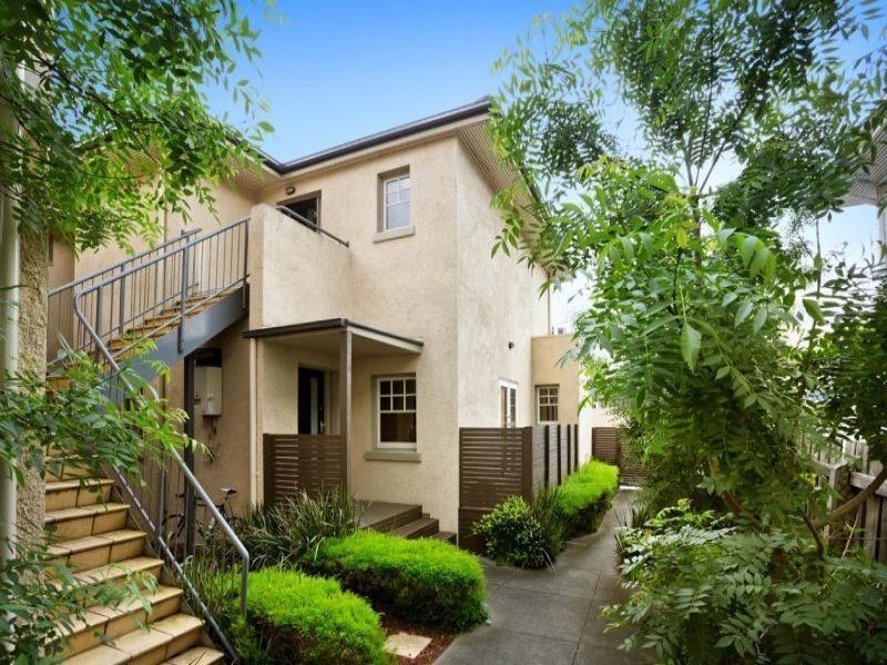 8/374 Orrong Road, Caulfield North VIC 3161