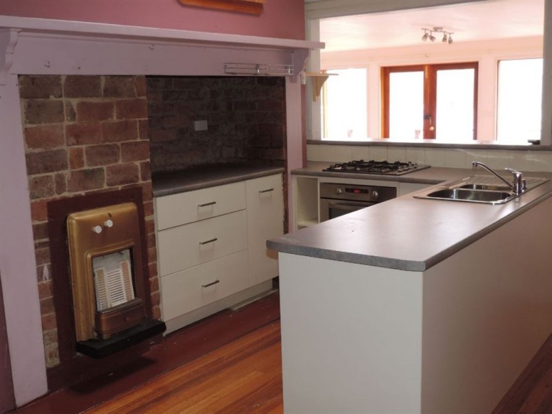 84 Fenton Street, Ascot Vale VIC 3032