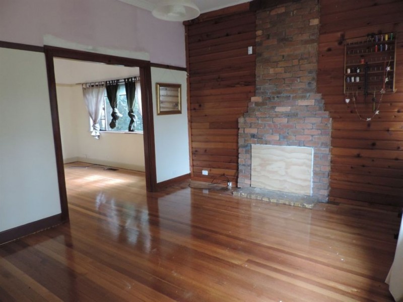 84 Fenton Street, Ascot Vale VIC 3032