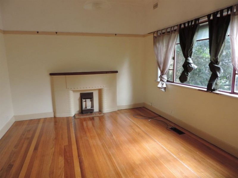 84 Fenton Street, Ascot Vale VIC 3032