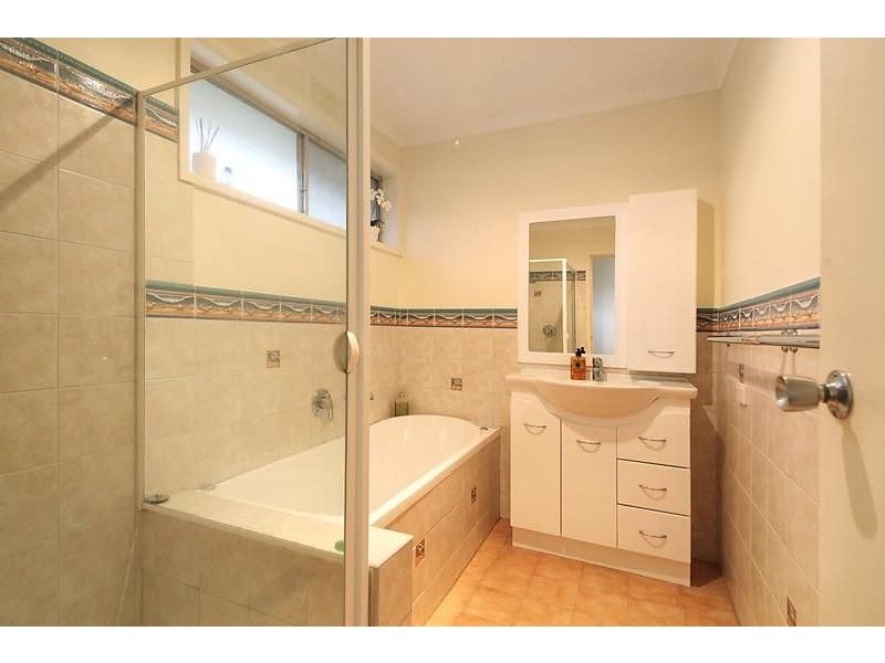 2/67 Brady Road, Bentleigh East VIC 3165