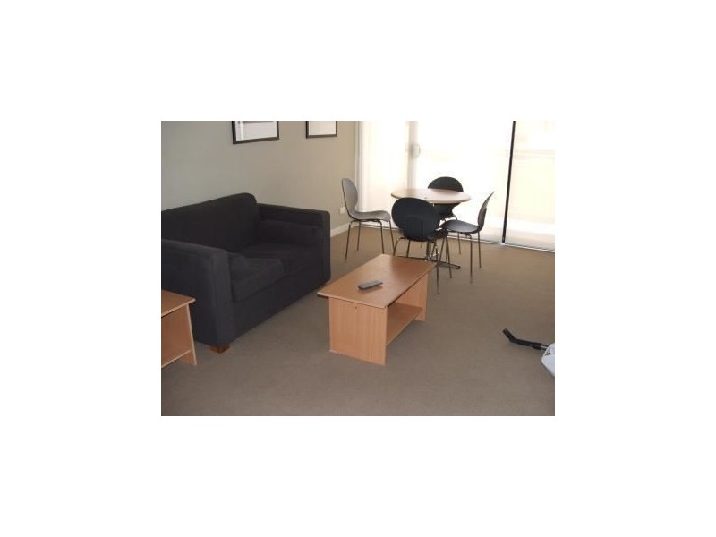 19/2 Greenfield Drive, Clayton VIC 3168