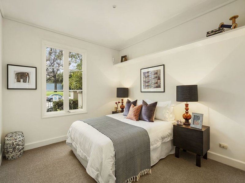 67/211 Wellington Parade South, East Melbourne VIC 3002
