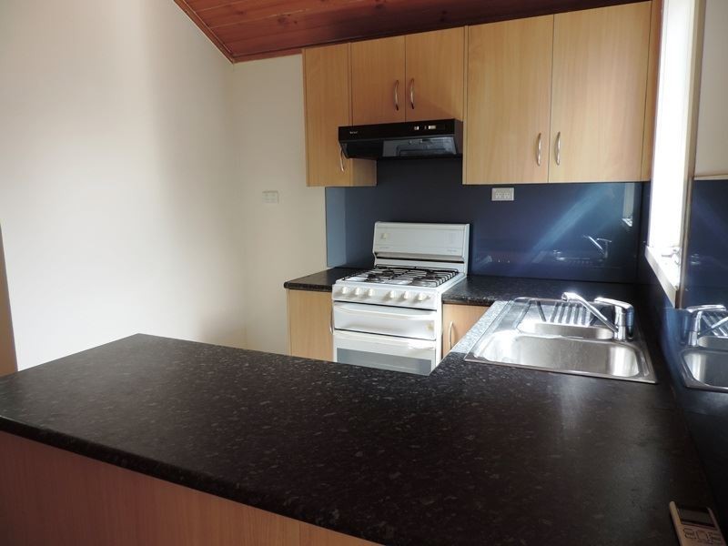 19 McConnell Street, Kensington VIC 3031