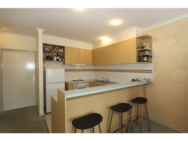 20/18-20 Esplanade, St Kilda VIC 3182