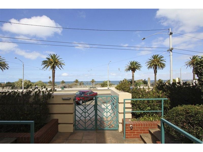 20/18-20 Esplanade, St Kilda VIC 3182