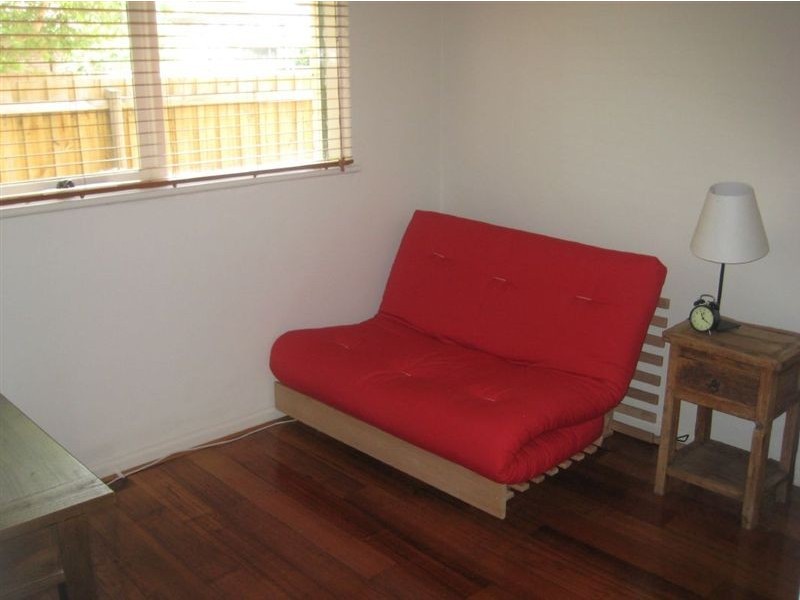 9/72-74 Carlisle Street, St Kilda VIC 3182