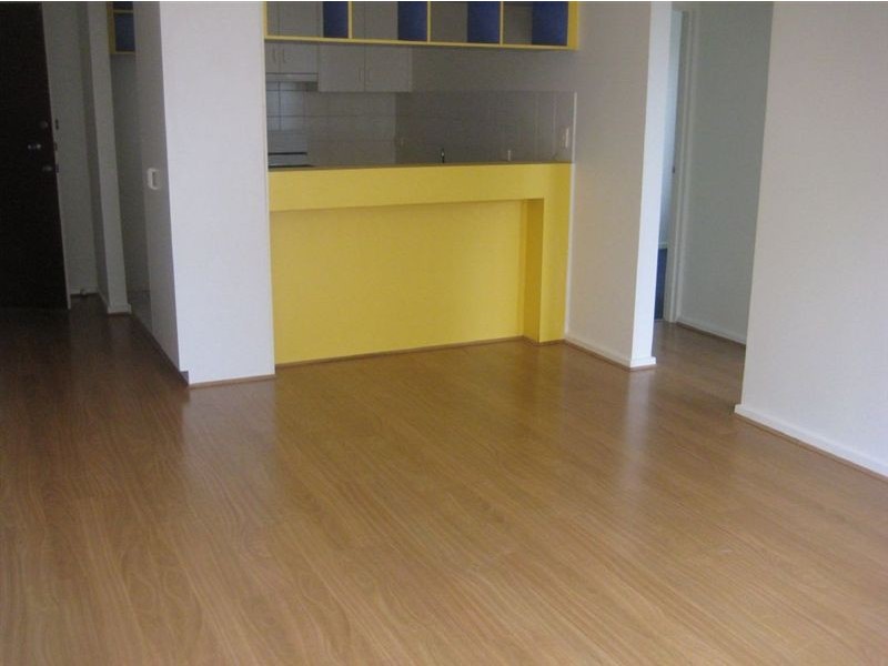 25/4 Alfred Square, St Kilda VIC 3182