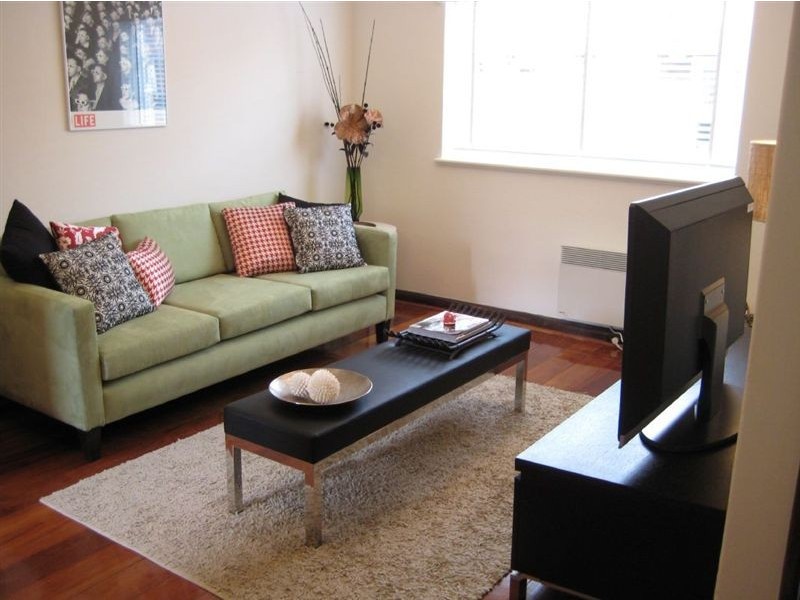 10/3 Cowderoy Street, St Kilda West VIC 3182