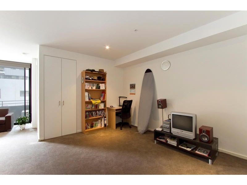 C302/166 Rouse Street, Port Melbourne VIC 3207