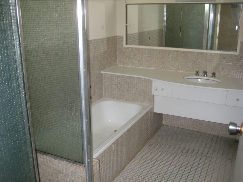 8/6 Wando Grove, St Kilda East VIC 3183