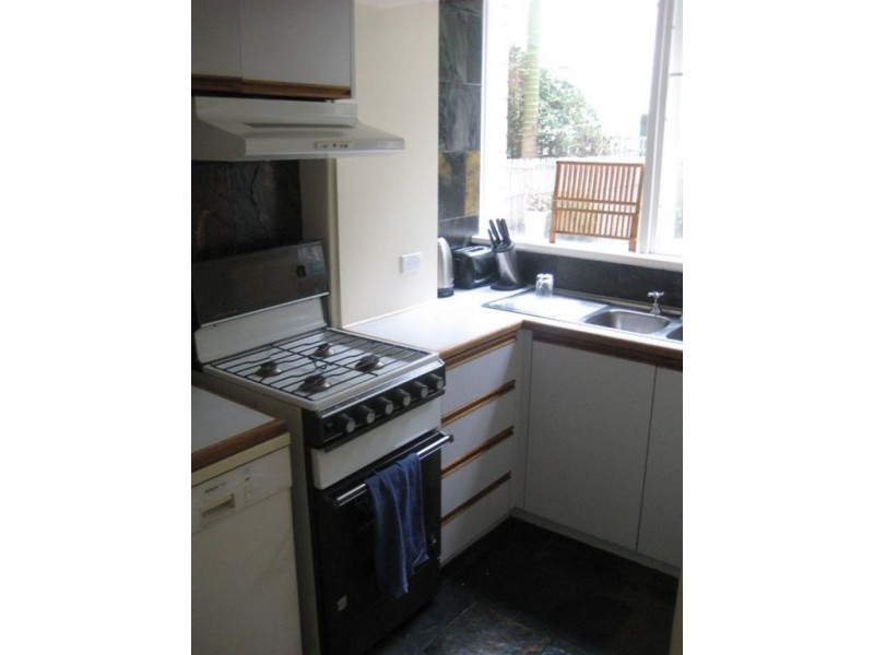 6/14 Milton Street, Elwood VIC 3184