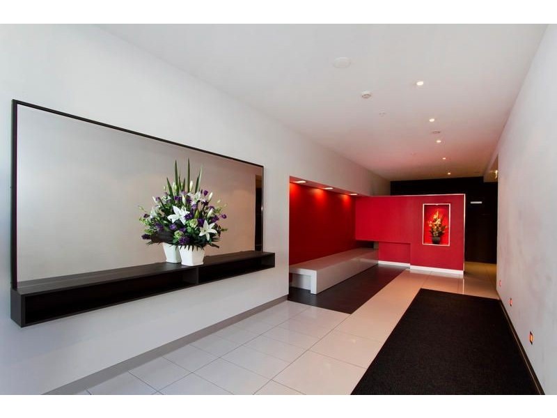 1805/8 Dorcas Street, South Melbourne VIC 3205