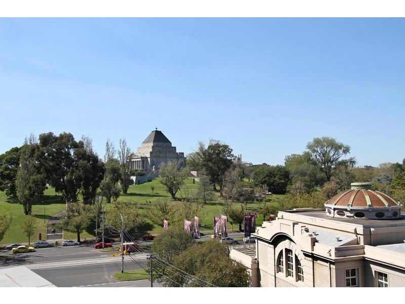 1805/8 Dorcas Street, South Melbourne VIC 3205