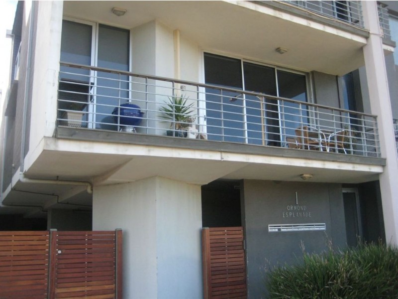 4/1 Ormond Esplanade, Elwood VIC 3184