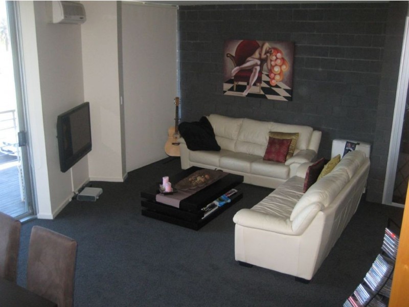 4/1 Ormond Esplanade, Elwood VIC 3184