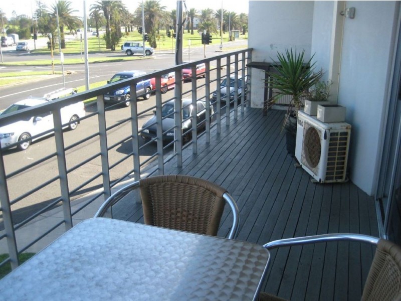 4/1 Ormond Esplanade, Elwood VIC 3184