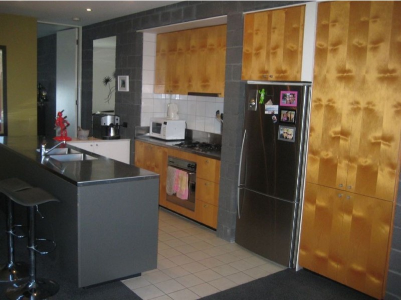 4/1 Ormond Esplanade, Elwood VIC 3184