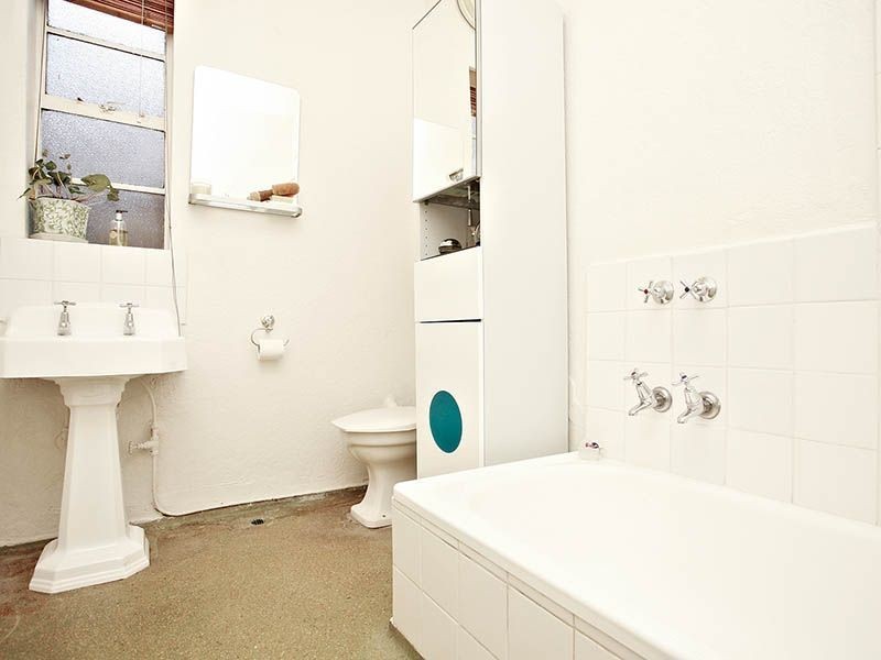 2/10A Mitford Street, St Kilda VIC 3182