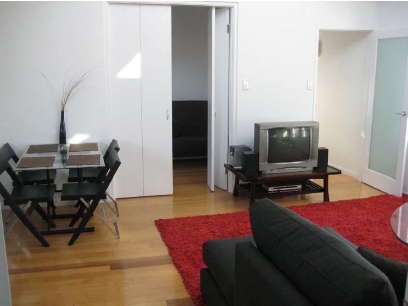 3/28 Carlisle Street, St Kilda VIC 3182