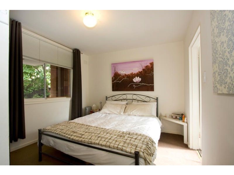 4/5 Redan Street, St Kilda VIC 3182