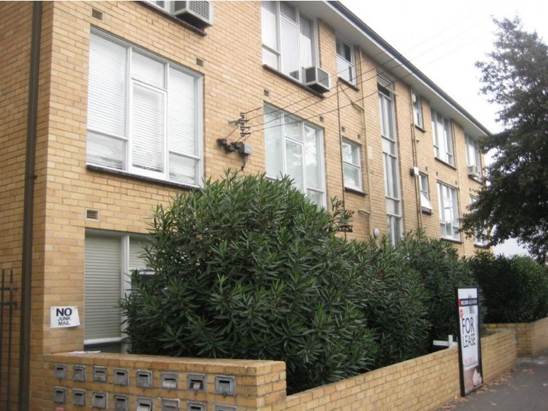 23/233 Canterbury Road, St Kilda VIC 3182