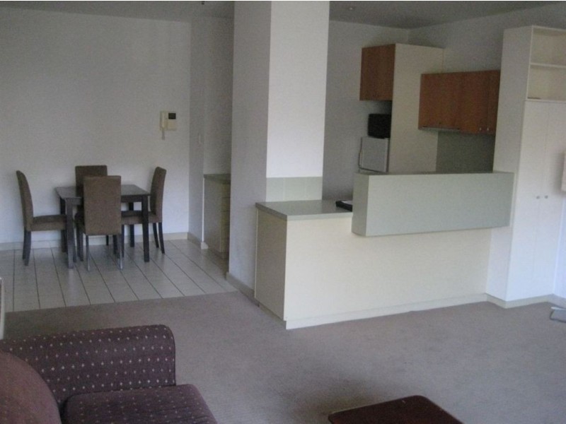 7/12 Acland Street, St Kilda VIC 3182