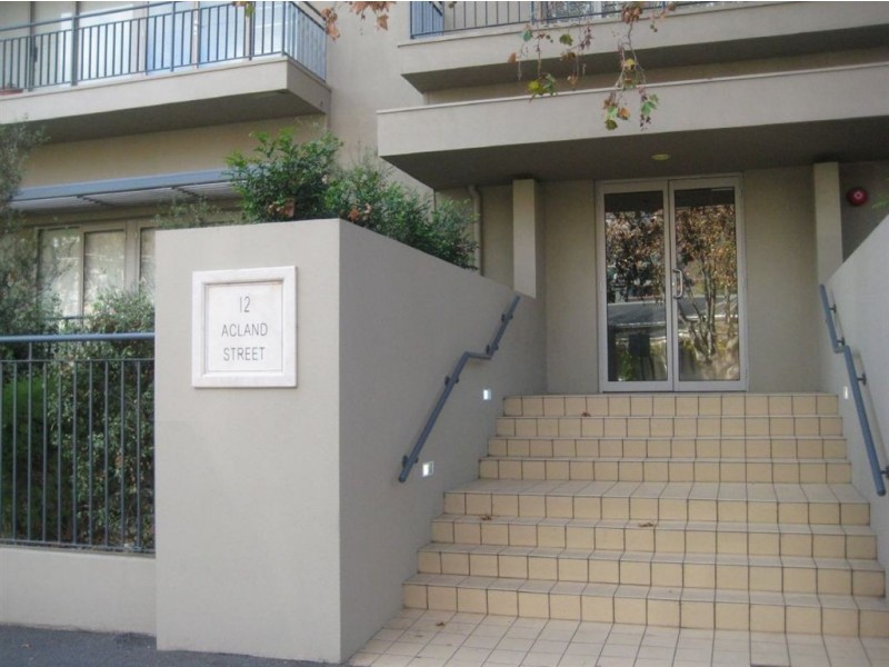 7/12 Acland Street, St Kilda VIC 3182