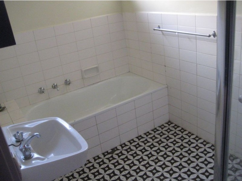 10/14 Mitford Street, St Kilda VIC 3182