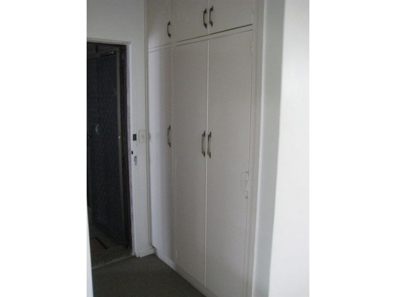 10/14 Mitford Street, St Kilda VIC 3182